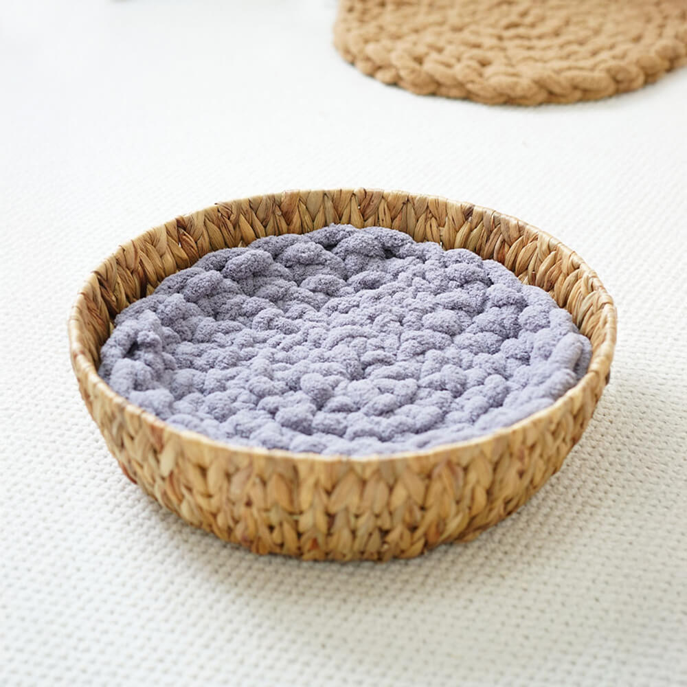 Handwoven Chunky Knit Soft Round Pet Bed Mat