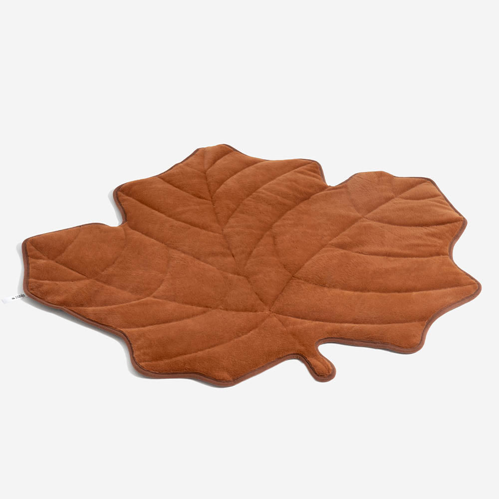 Plush Leaf-Shaped Washable Dog Mat-The Leaf Collector