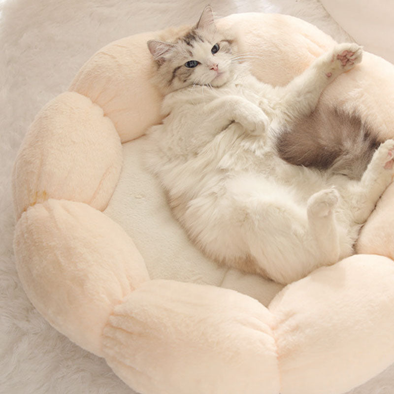 Deep Sleeping Flower Shape Cat Bed