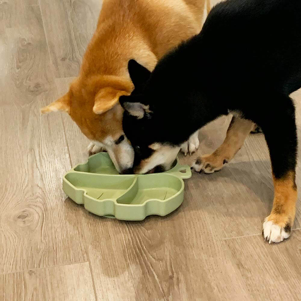 Suction Cup Pet Bowl - Leaf